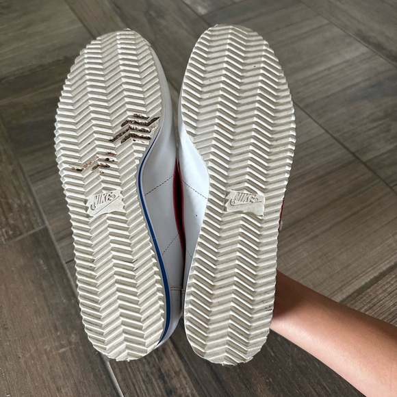 Nike Cortez Leather Women's Shoes size 9 - Picture 9 of 9